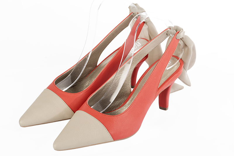 Champagne white and coral orange women's slingback shoes. Pointed toe. Medium slim heel. Front view - Florence KOOIJMAN